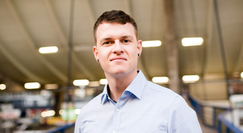 Ein Foto von Tobias Kirschner vom Liegenschaftsmanagement und Ausweisstelle in der Großmarkthalle